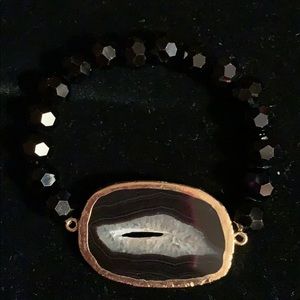 Black and Gold Agate Slice Stretch Bracelet